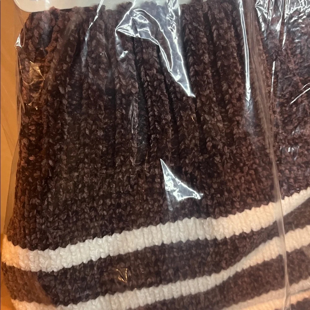 NWT Koolaburra Gus Brown & Cream Striped Knit Dog Sweater size Large